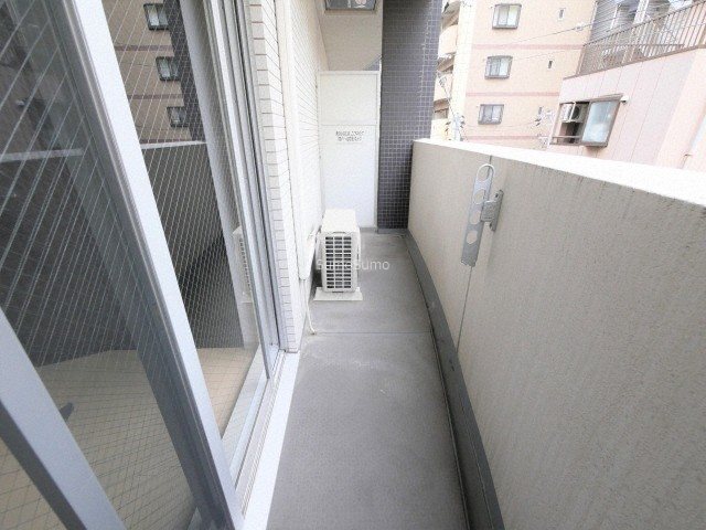 バルコニー　バルコニーがあります