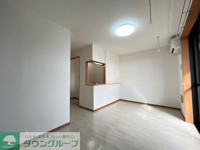 居室・リビング　お問合せはタウンハウジングまで！※現地待合わせ相談可能