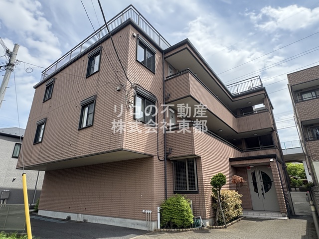 建物外観　通勤通学には便利な駅近物件のご紹介です！
