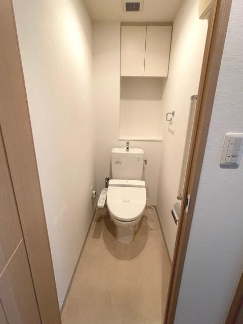 トイレ　シンプルで使いやすいトイレです