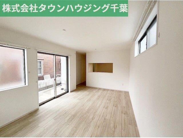 居室・リビング　お問合せはタウンハウジング千葉店まで！※現地待合わせ相談可能