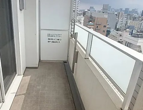 バルコニー