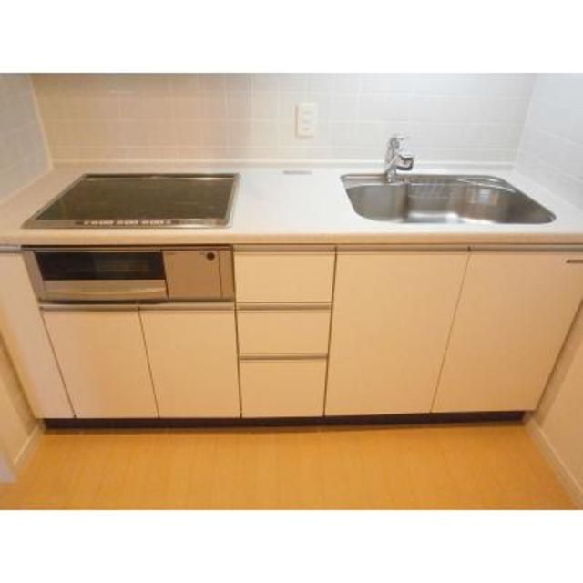 キッチン　※写真は同タイプ住戸です。