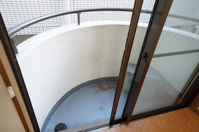 バルコニー　他のお部屋の参考画像です。