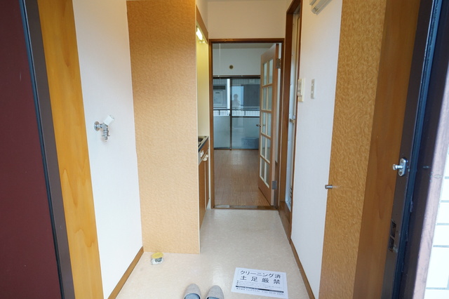 玄関　他のお部屋の参考画像です。