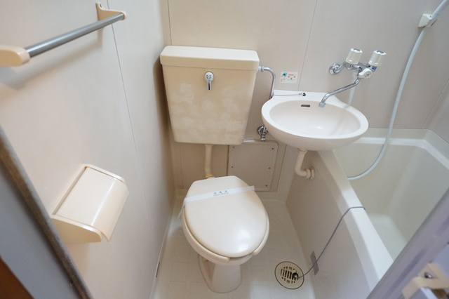トイレ　他のお部屋の参考画像です。