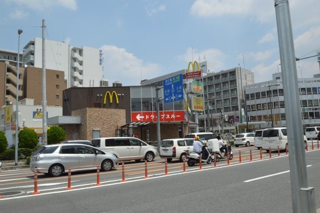 飲食店　マクドナルド１号線太子橋店（飲食店）まで387m