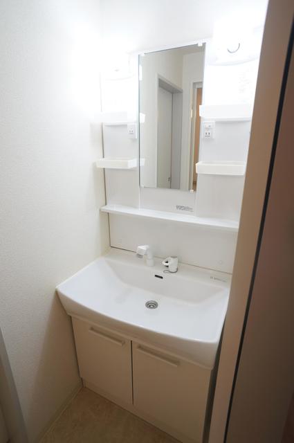 洗面設備　参考写真になります。