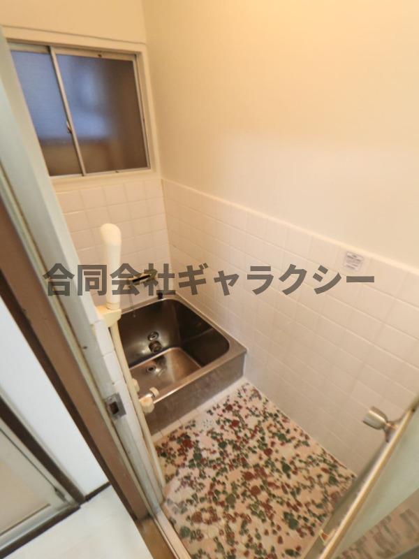 バス・シャワールーム　バスルーム