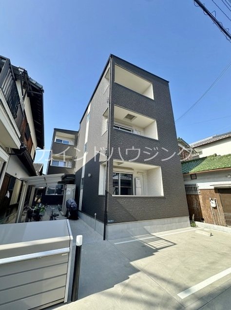 ジーメゾン泉佐野新町クオジエレの外観写真