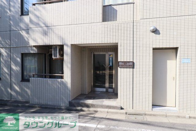 エントランス　エントランス