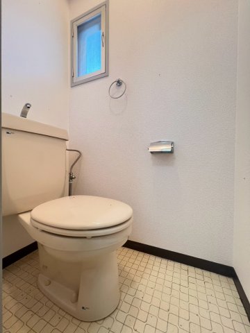 シード1のトイレ写真