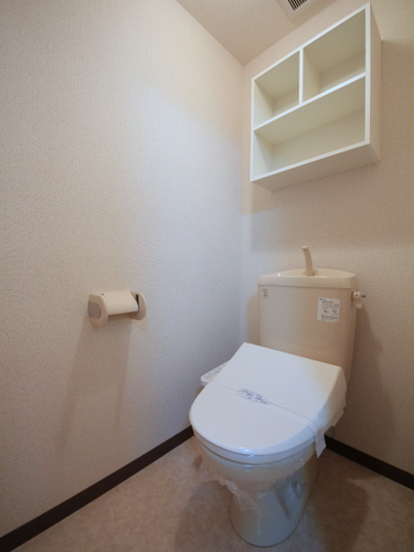 【長野市松代町松代のアパートのトイレ】