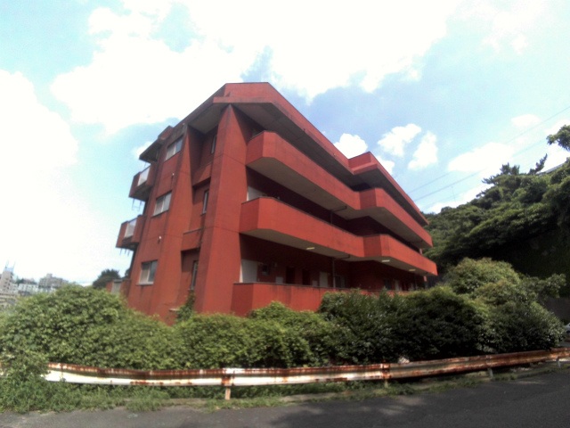 下関市本町のマンションの建物外観