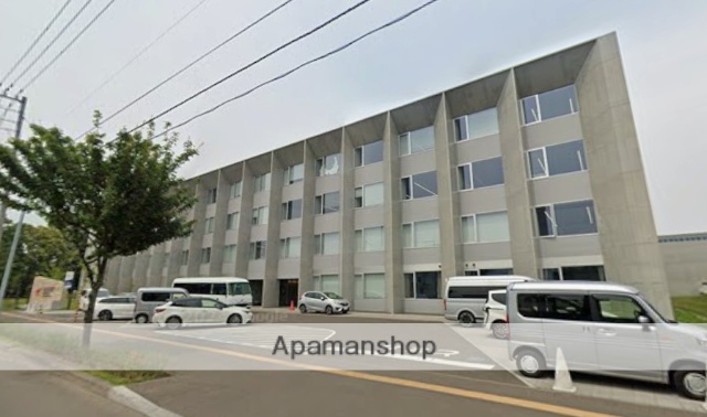 高校・高専　北海道科学大学高等学校（高校・高専）まで681m