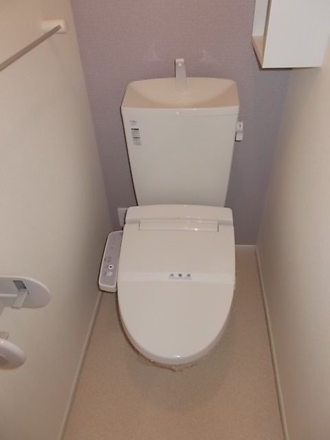 【福知山市字前田のアパートのトイレ】