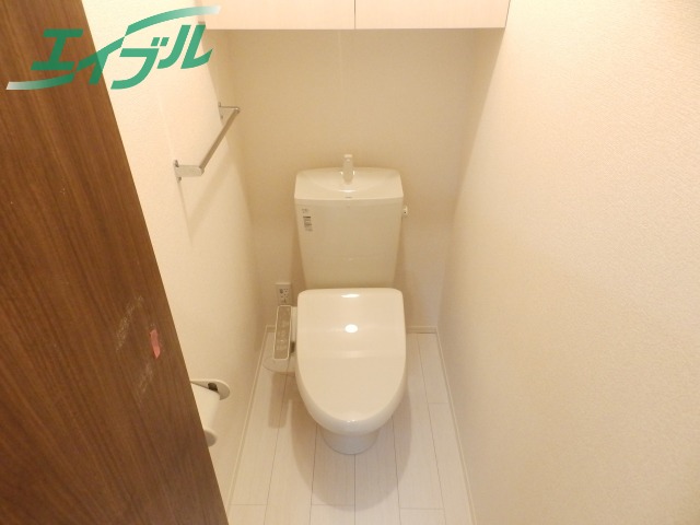 【桑名市東矢田町のアパートのトイレ】