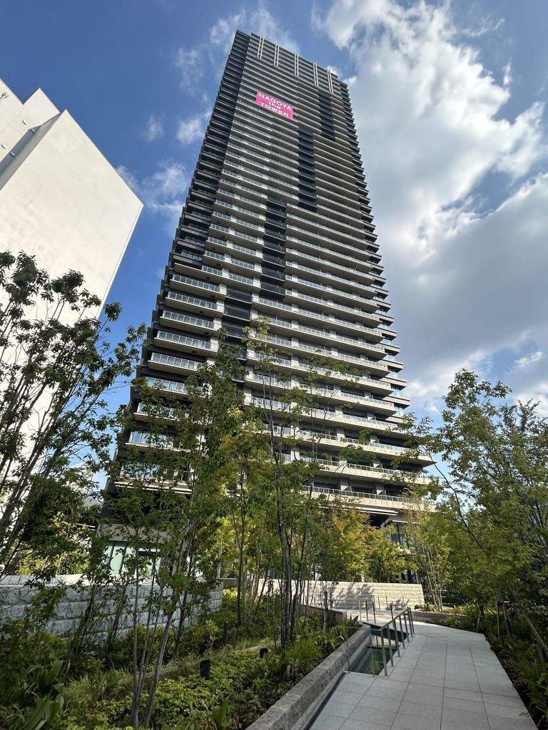 【ＮＡＧＯＹＡ　ｔｈｅ　ＴＯＷＥＲの建物外観】