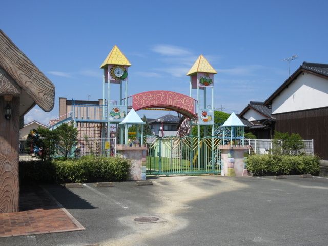 【柳川市三橋町柳河のアパートの幼稚園・保育園】