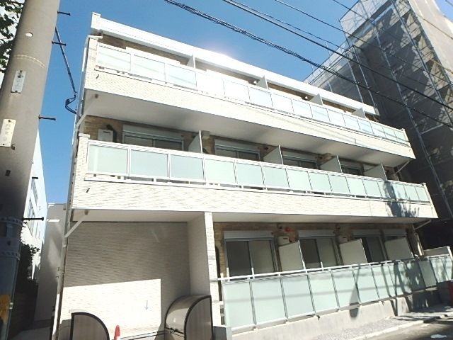 川崎市幸区小向西町のマンションの建物外観