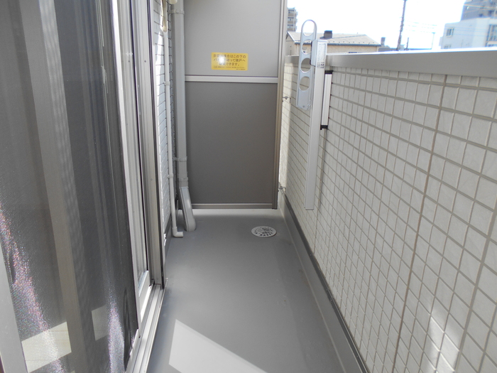 東武伊勢崎・大師線 草加駅 徒歩5分 3階建 築6年の内装写真