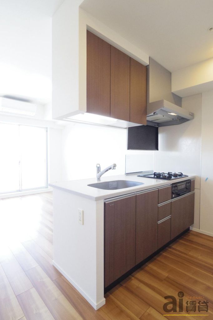 キッチン　玄関