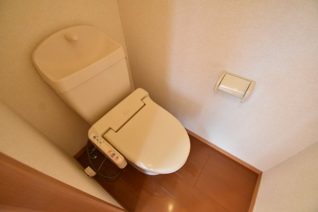 トイレ　リビングタウン上並榎