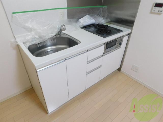 キッチン　２口ガスでお料理もはかどりますね。