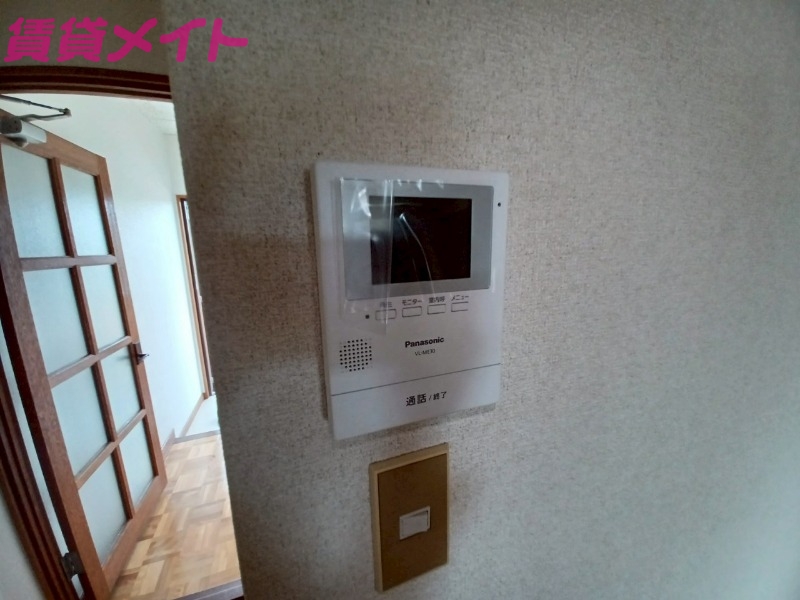 セキュリティ　同型参考写真