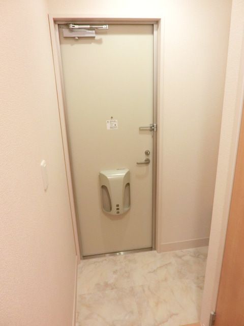 玄関　シューズボックス付きです。