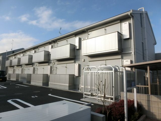 建物外観　ペット飼育可、インターネット無料です