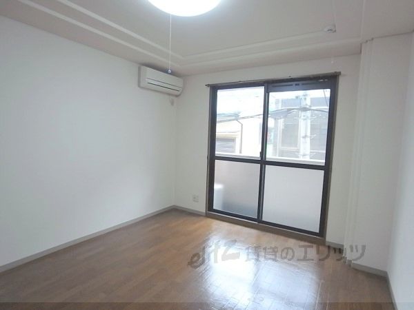 居室・リビング　洋室