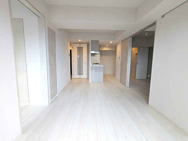 その他部屋・スペース　インターネット無料、ペット可、エアコン3台付