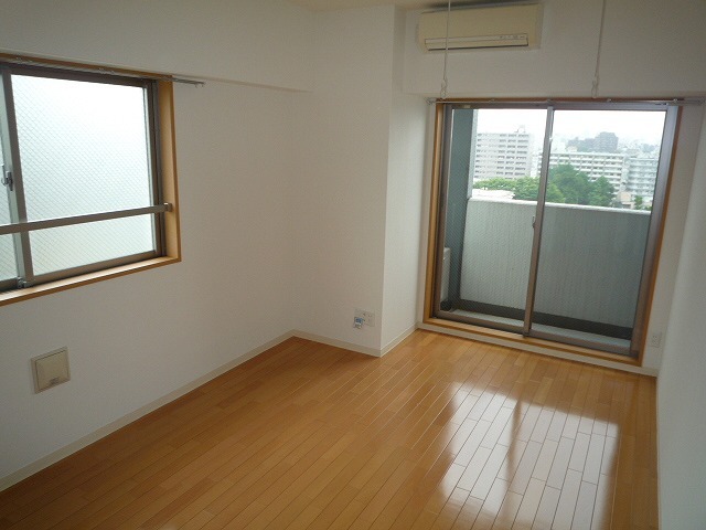 居室・リビング　居室