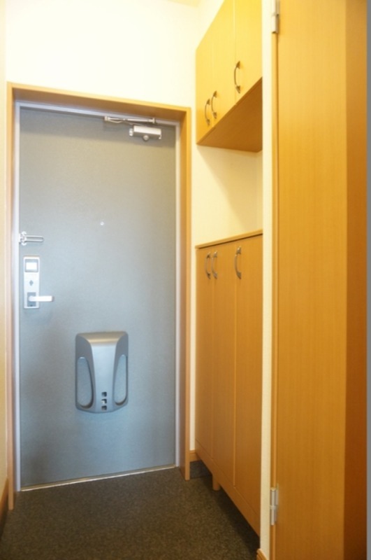 玄関　図面と現状に相違がある場合には現状を優先