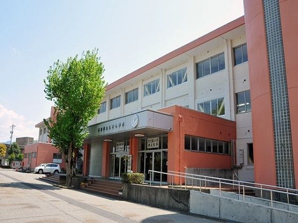 小学校　越前市北日野小学校（小学校）まで350m