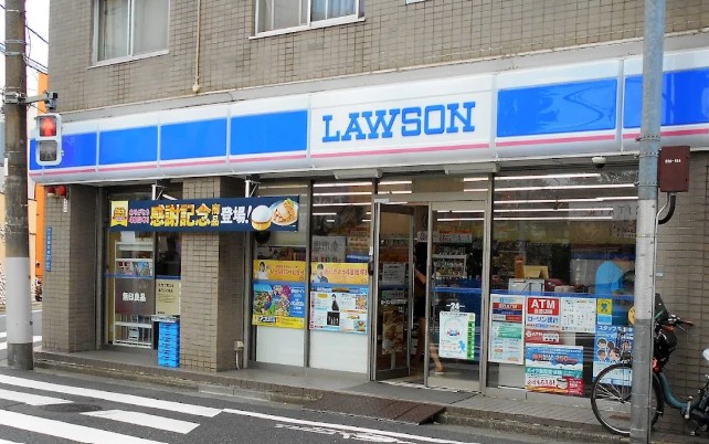 コンビニ　ローソン田園調布南店（コンビニ）まで373m