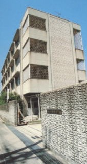 小学校　寝屋川市立中央小学校（小学校）まで134m