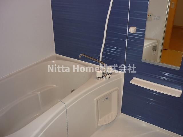 バス・シャワールーム　追い焚き機能・浴室乾燥機も設置済み★