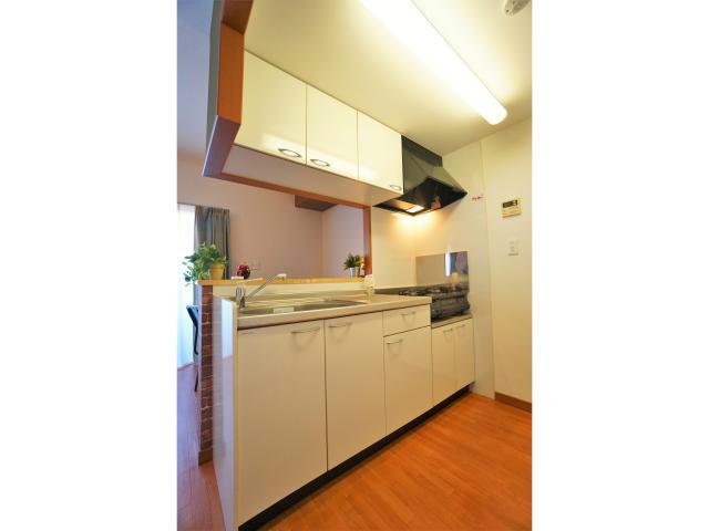 キッチン　ガスコンロ付