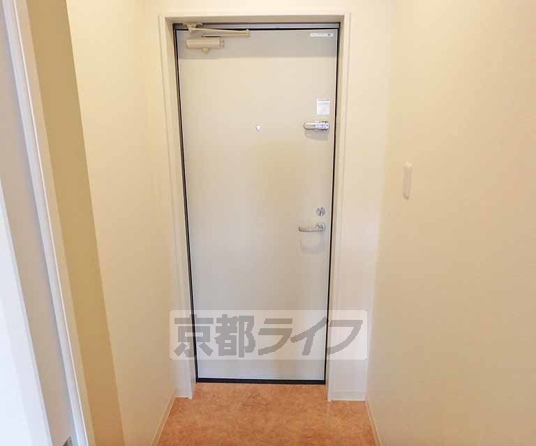 玄関　玄関ホールです