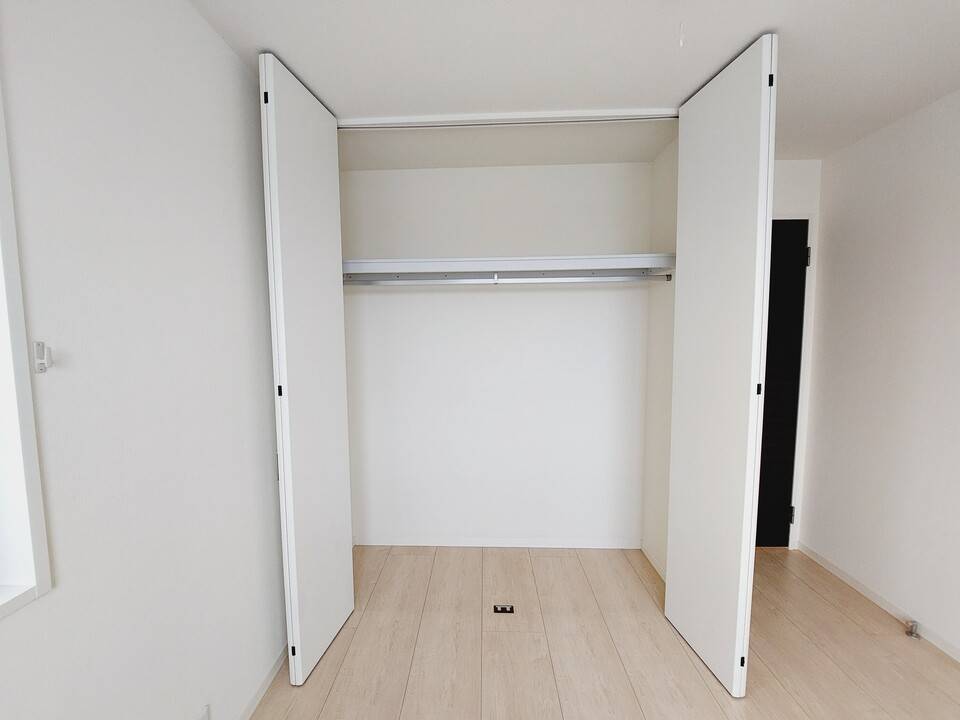 収納　クローゼット