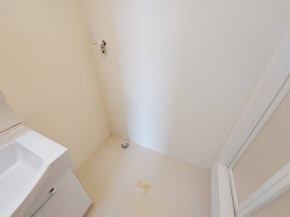 洗面設備　洗濯機置場