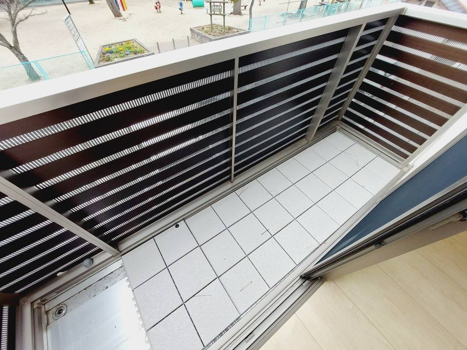 バルコニー　バルコニー