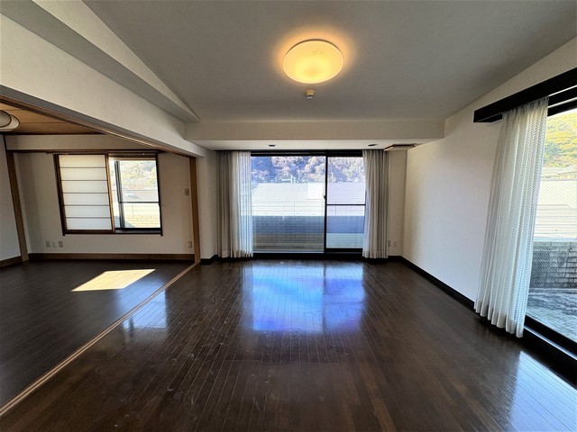 その他部屋・スペース　リビング　別角度