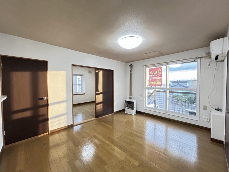 居室・リビング　リビング２