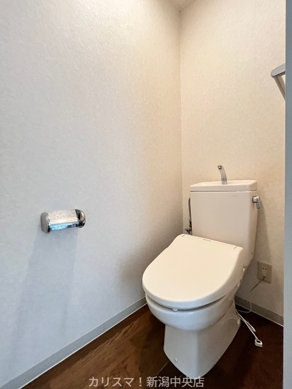 トイレ　※別部屋参考写真