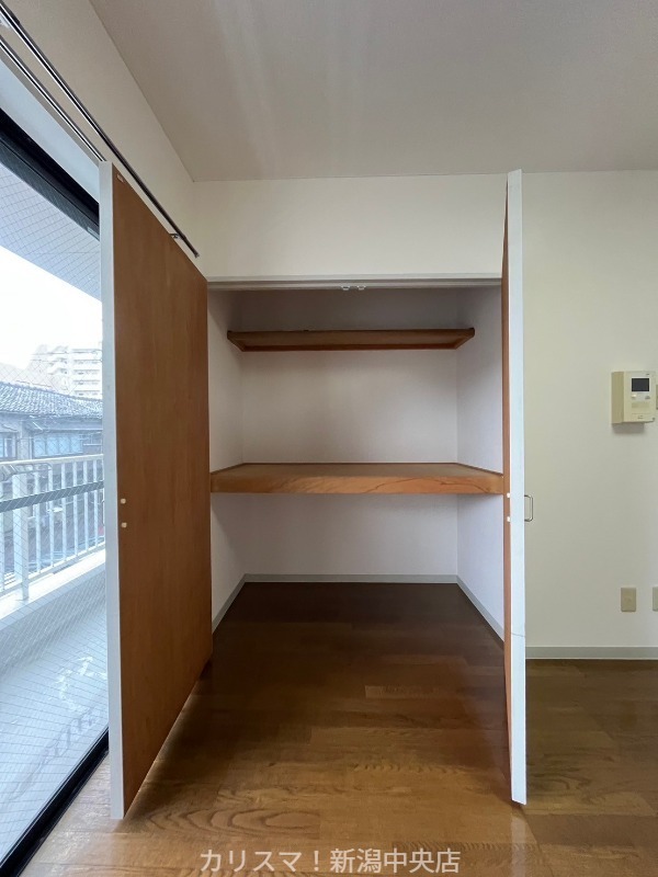 収納　※別部屋参考写真