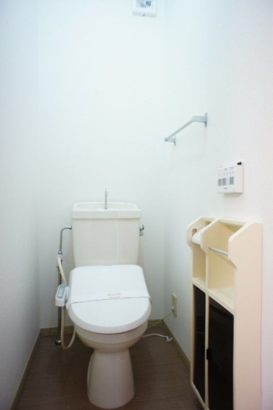 トイレ　図面と現状に相違がある場合には現状を優先