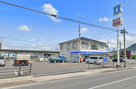 コンビニ　ローソン福島泉店（コンビニ）まで426m